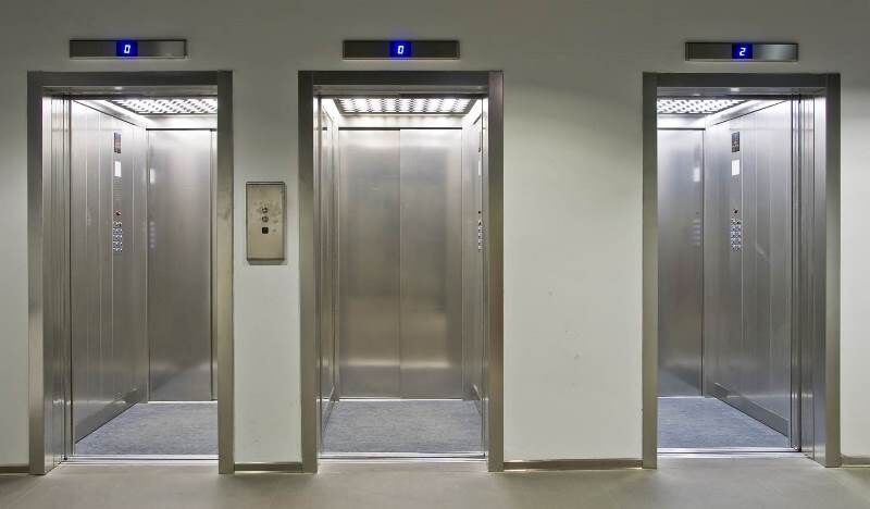 اخذ 33 تاییدیه ایمنی آسانسور در بروجرد